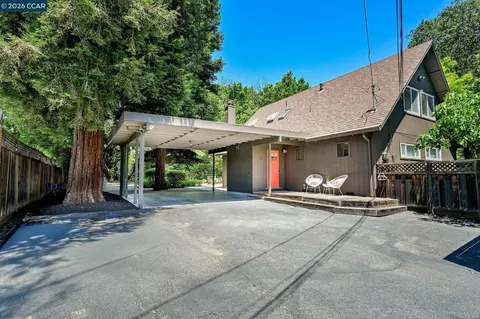 110 Rose St, Walnut Creek, CA 94595