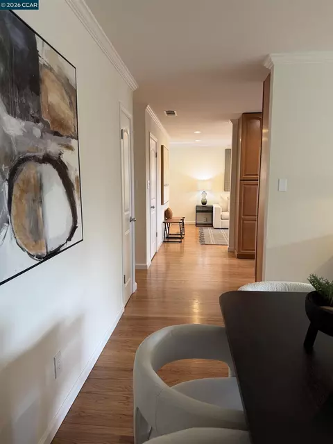 Entry Way - 2290 La Mar Dr, Concord, CA 94518 photo 2 of 7