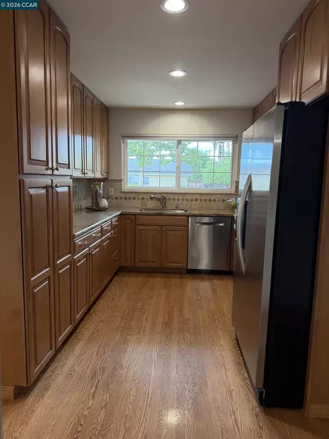 Kitchen - 2290 La Mar Dr, Concord, CA 94518 photo 1 of 7