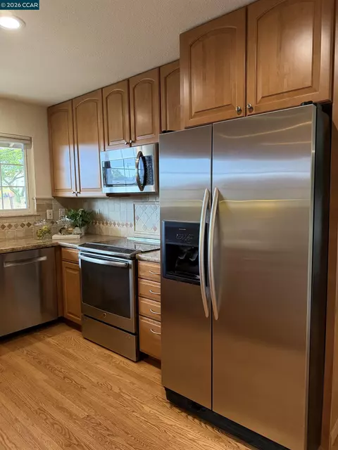 Kitchen - 2290 La Mar Dr, Concord, CA 94518 photo 7 of 7