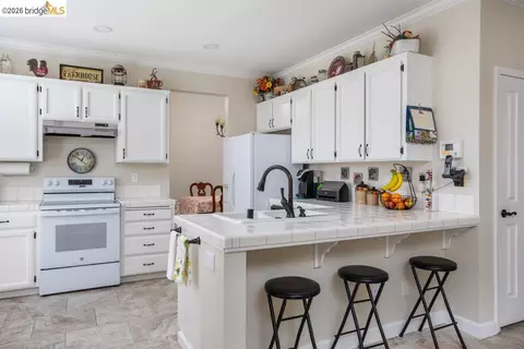 Kitchen - 4166 Sequoia, Oakley, CA 94561 photo 1 of 4