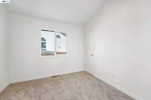 Bedroom - 109 Crownpointe Dr, Vallejo, CA 94591 photo 1 of 9