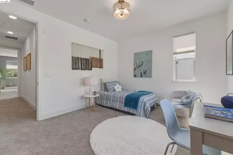 Bedroom - 467 Mitchell Ave, Alameda, CA 94501 photo 6 of 9