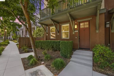 467 Mitchell Ave, Alameda, CA 94501