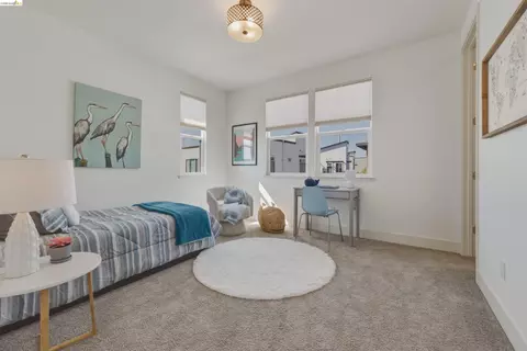 Bedroom - 467 Mitchell Ave, Alameda, CA 94501 photo 4 of 9