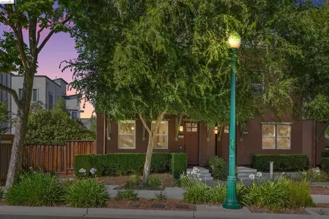 Other - 467 Mitchell Ave, Alameda, CA 94501 photo 2 of 11