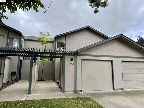755 Pine St, Livermore, CA 94551