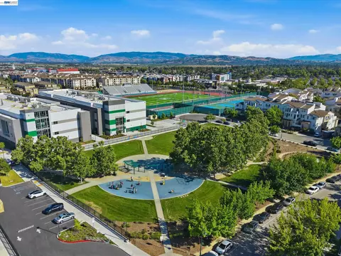 View/Area - 3760 Central Pkwy, Dublin, CA 94568 photo 3 of 8