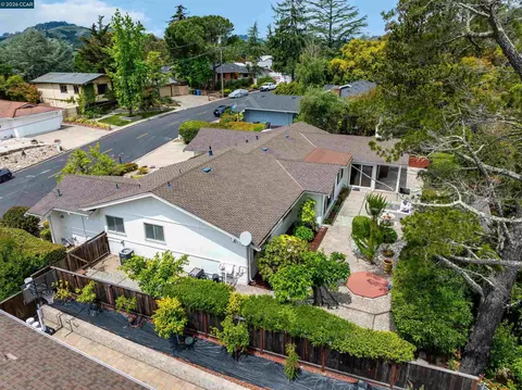 View/Area - 61 Sullivan Dr, Moraga, CA 94556 photo 4 of 8