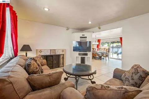 Living - 8591 Beverly Ln, Dublin, CA 94568 photo 3 of 3