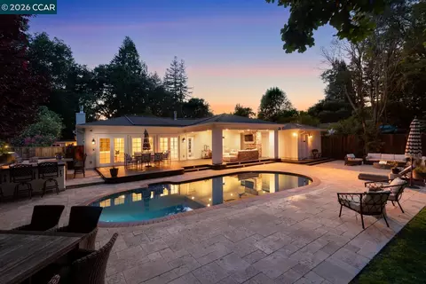 139 Richard Ln, Walnut Creek, CA 94595