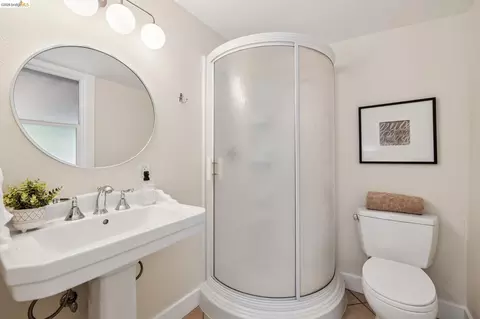 Bath - 1108 Dwight Way, Berkeley, CA 94702 photo 1 of 2