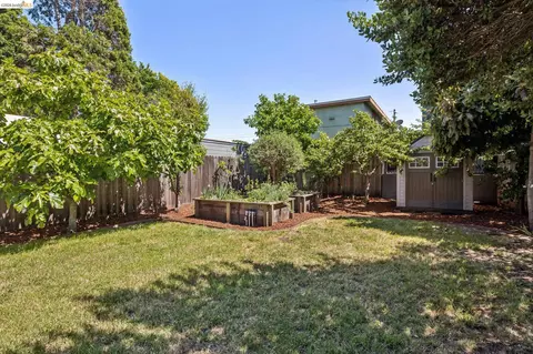 Exterior - 1108 Dwight Way, Berkeley, CA 94702 photo 7 of 25