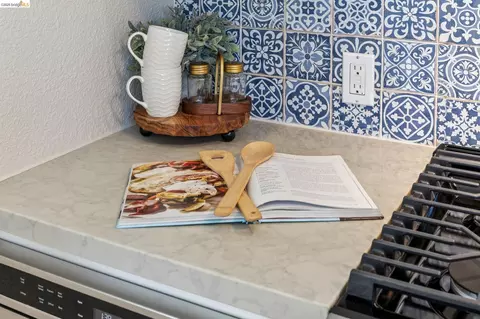 Kitchen - 1108 Dwight Way, Berkeley, CA 94702 photo 6 of 10