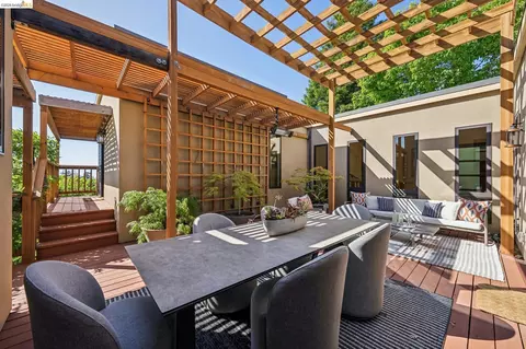 Exterior - 576 Vistamont Ave, Berkeley, CA 94708 photo 4 of 8