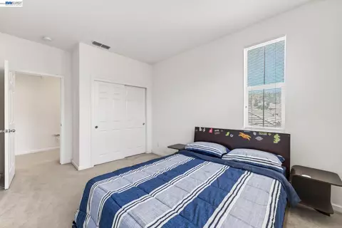 Bedroom - 9348 Vintner Cir, Patterson, CA 95363 photo 6 of 6