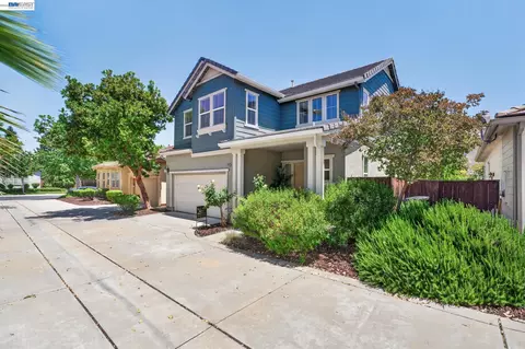 Exterior - 9348 Vintner Cir, Patterson, CA 95363 photo 3 of 10