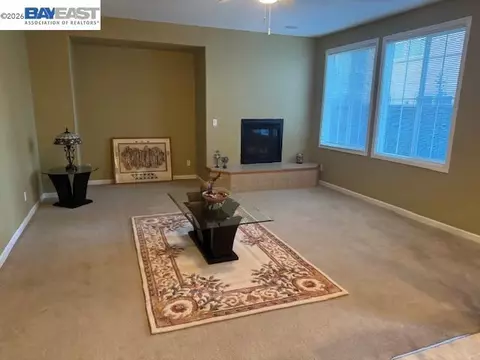 9348 Vintner Cir, Patterson, CA 95363