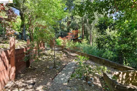 Exterior - 248 The Uplands, Berkeley, CA 94705 photo 15 of 23