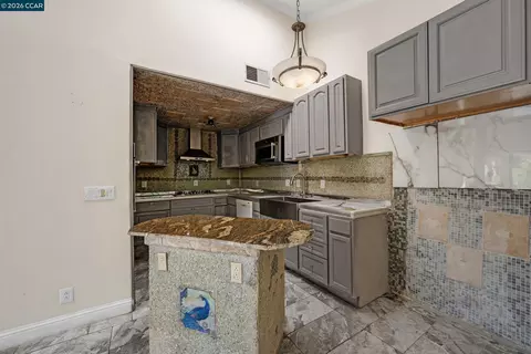 Kitchen - 1544 Bailey Rd #30, Concord, CA 94521 photo 1 of 6