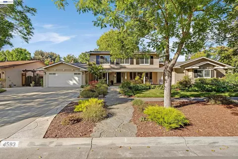 4593 Del Valle Pkwy, Pleasanton, CA 94566