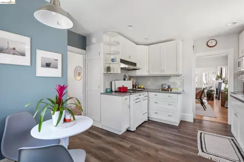 Kitchen - 1419 Berkeley Way, Berkeley, CA 94702 photo 4 of 4
