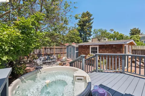 Exterior - 1419 Berkeley Way, Berkeley, CA 94702 photo 6 of 13