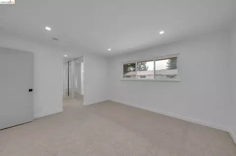 Bedroom - 1808 Wildbrook Ct #D, Concord, CA 94521 photo 9 of 11
