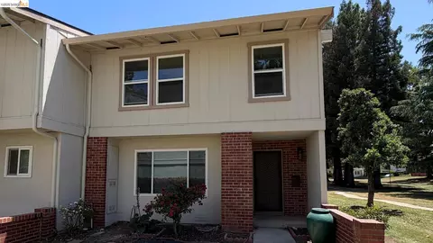 1808 Wildbrook Ct #D, Concord, CA 94521