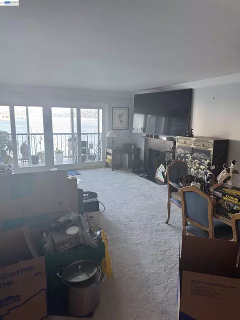 100 South #208, Sausalito, CA 94965