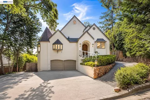 3 Lerner Dr, Calistoga, CA 94515