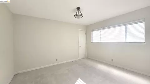 Bedroom - 2332 Saint George Dr, Concord, CA 94520 photo 3 of 6