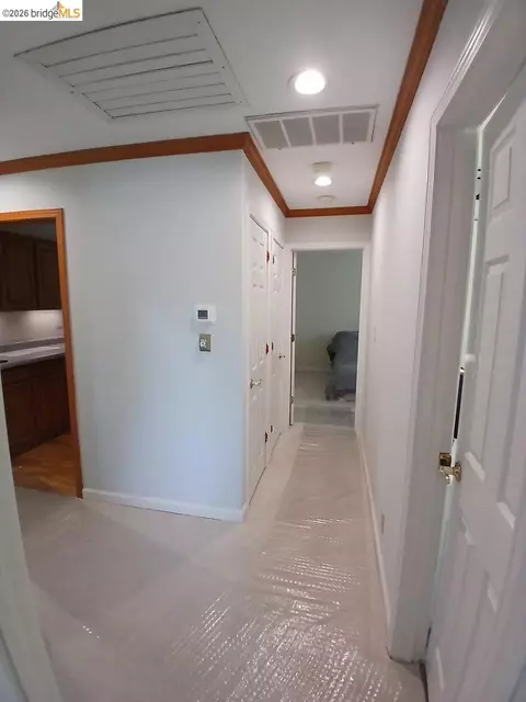 Entry Way - 2332 Saint George Dr, Concord, CA 94520 photo 3 of 4