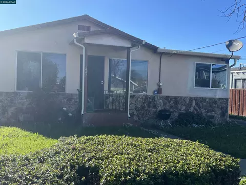 247 S 5th St, Richmond, CA 94804