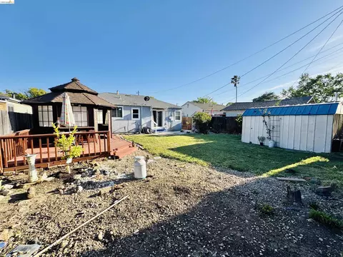 Exterior - 116 Revere St, Vallejo, CA 94591 photo 5 of 7