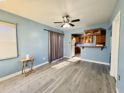 Living - 116 Revere St, Vallejo, CA 94591 photo 3 of 3