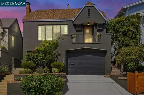 1056 El Centro Ave, Oakland, CA 94602