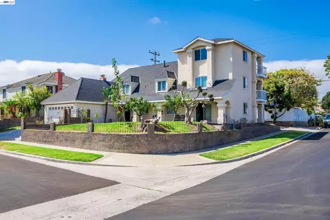 1622 Pegasus St, Newport Beach, CA 92660