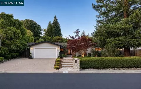 2589 Pebble Beach Loop, Lafayette, CA 94549 photo 1