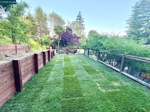 Exterior - 2589 Pebble Beach Loop, Lafayette, CA 94549 photo 7 of 9