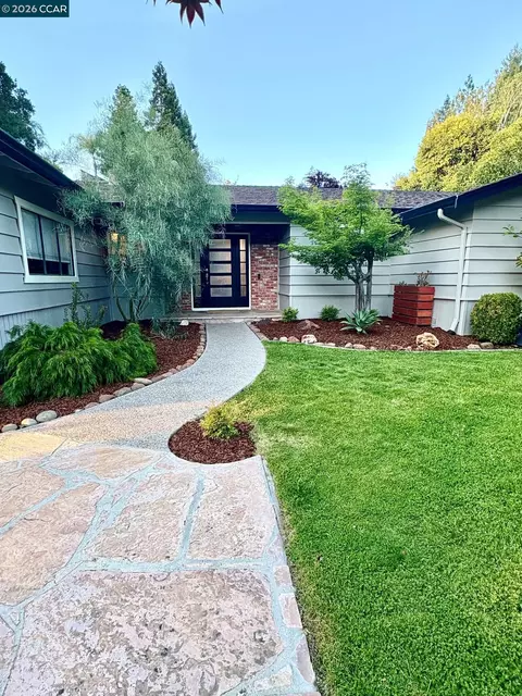 Exterior - 2589 Pebble Beach Loop, Lafayette, CA 94549 photo 3 of 9