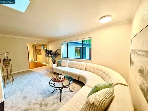Living - 2589 Pebble Beach Loop, Lafayette, CA 94549 photo 1 of 4
