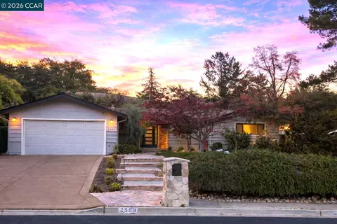 2589 Pebble Beach Loop, Lafayette, CA 94549