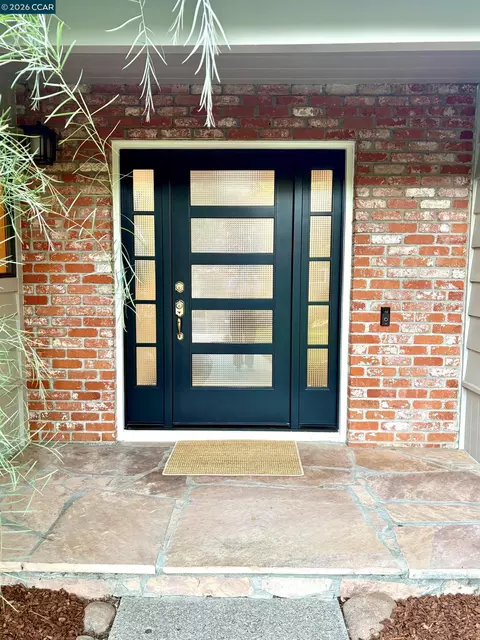 Entry Way - 2589 Pebble Beach Loop, Lafayette, CA 94549 photo 1 of 1