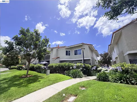 Exterior - 419 Tangelo, Irvine, CA 92618 photo 2 of 7