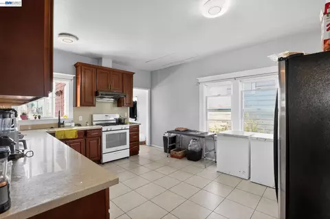 Kitchen - 1810 Adeline St, Oakland, CA 94607 photo 3 of 4