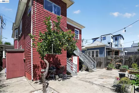 Exterior - 1810 Adeline St, Oakland, CA 94607 photo 3 of 8