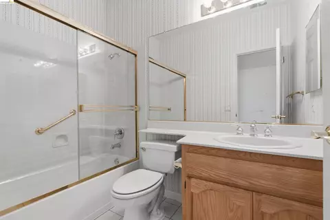 Bath - 362 Ruby Ter, Brentwood, CA 94513 photo 3 of 3