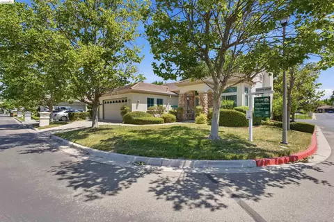 Exterior - 362 Ruby Ter, Brentwood, CA 94513 photo 9 of 10