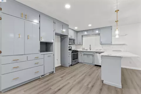 Kitchen - 705 W Rumble Rd, Modesto, CA 95350 photo 1 of 4